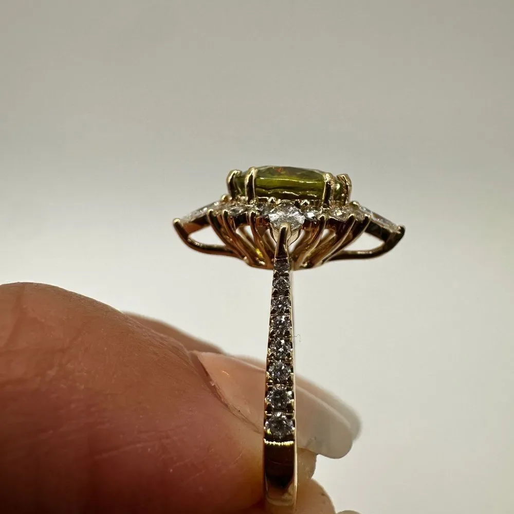 NWT‎ 8.2x7.2mm Oval Cut Sphene with .64ctw diamonds in 14kt yellow gold ring!